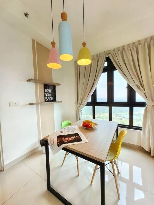 3713 Meridin Sovo Couple Legoland Netflix Bystay Nusajaya (Iskandar Puteri)